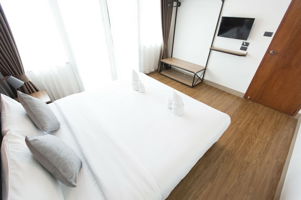 Фото Old City Wall Inn