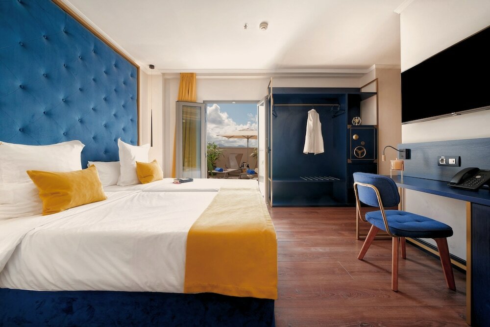 Фото Design Plus Bex Hotel