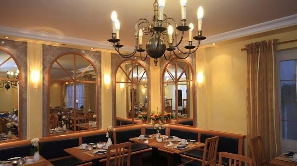 Фото Hotel zum Goldenen Stern