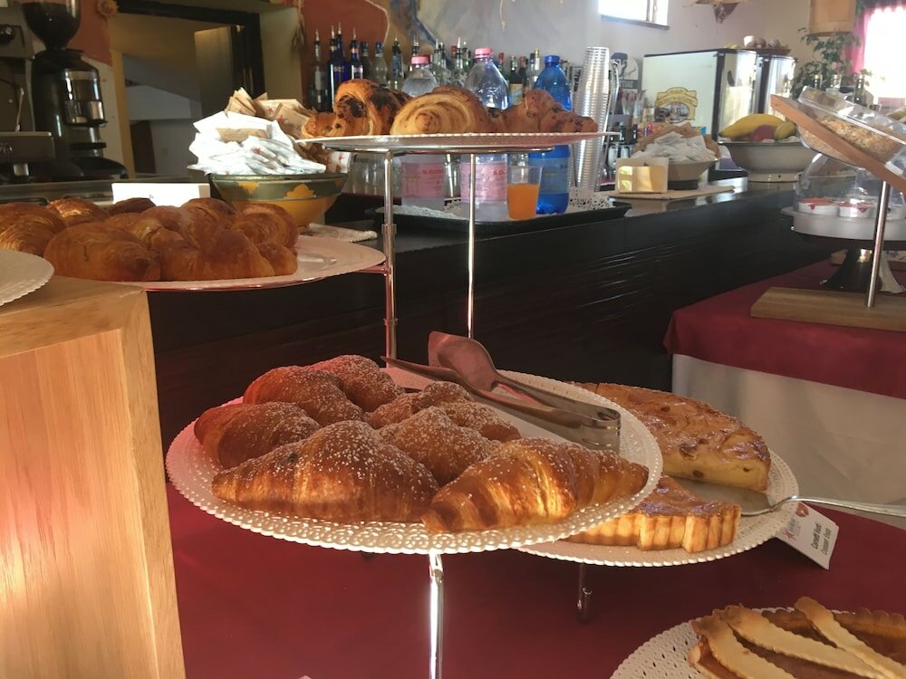 Фото Cala Rosa Club Hotel