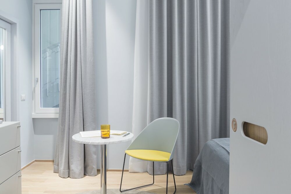 Фото The Radical Hotel