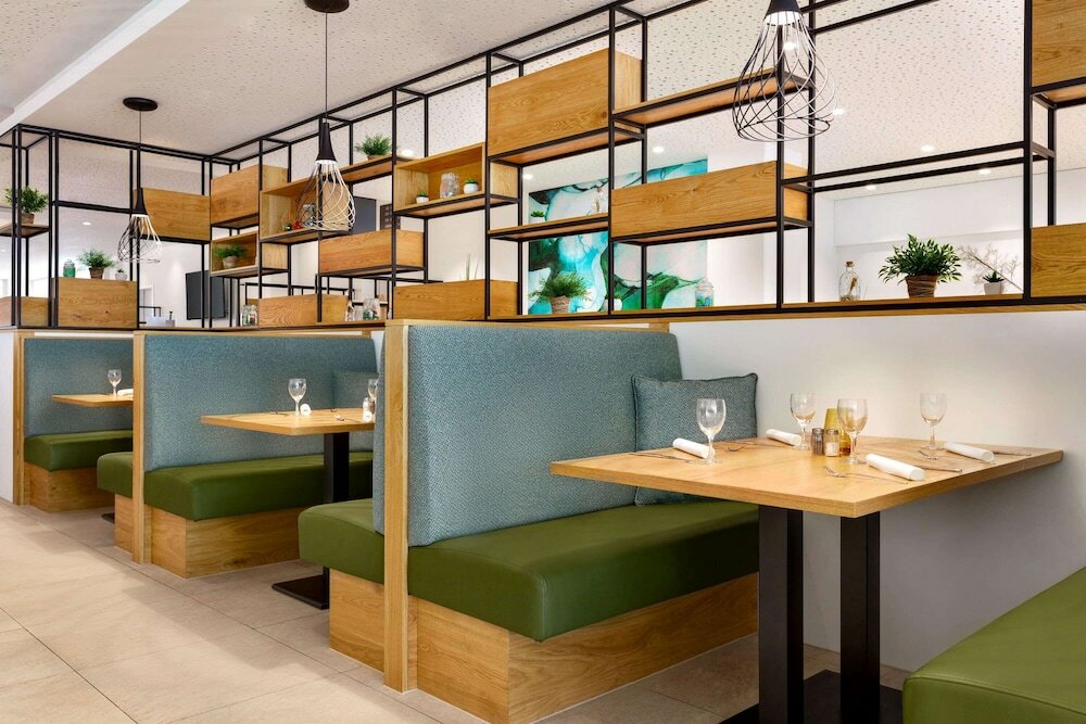 Фото Wyndham Garden Munich Messe