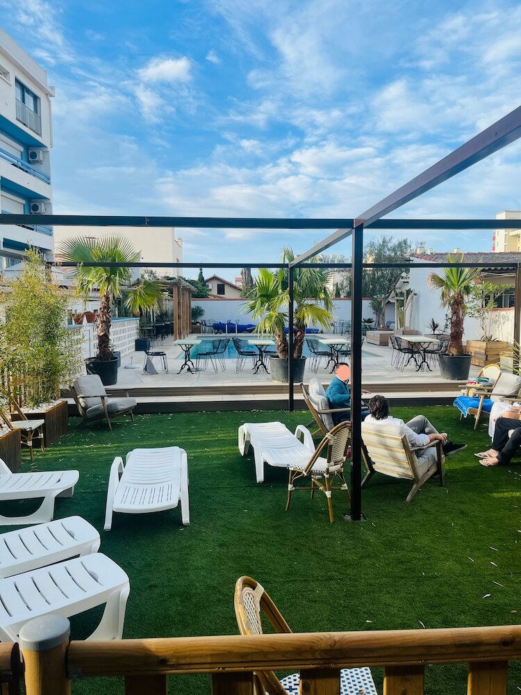 Фото Hôtel les Sables