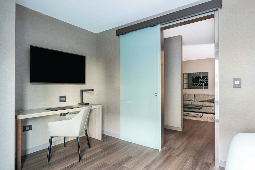 Фото Ac Hotel by Marriott Worcester