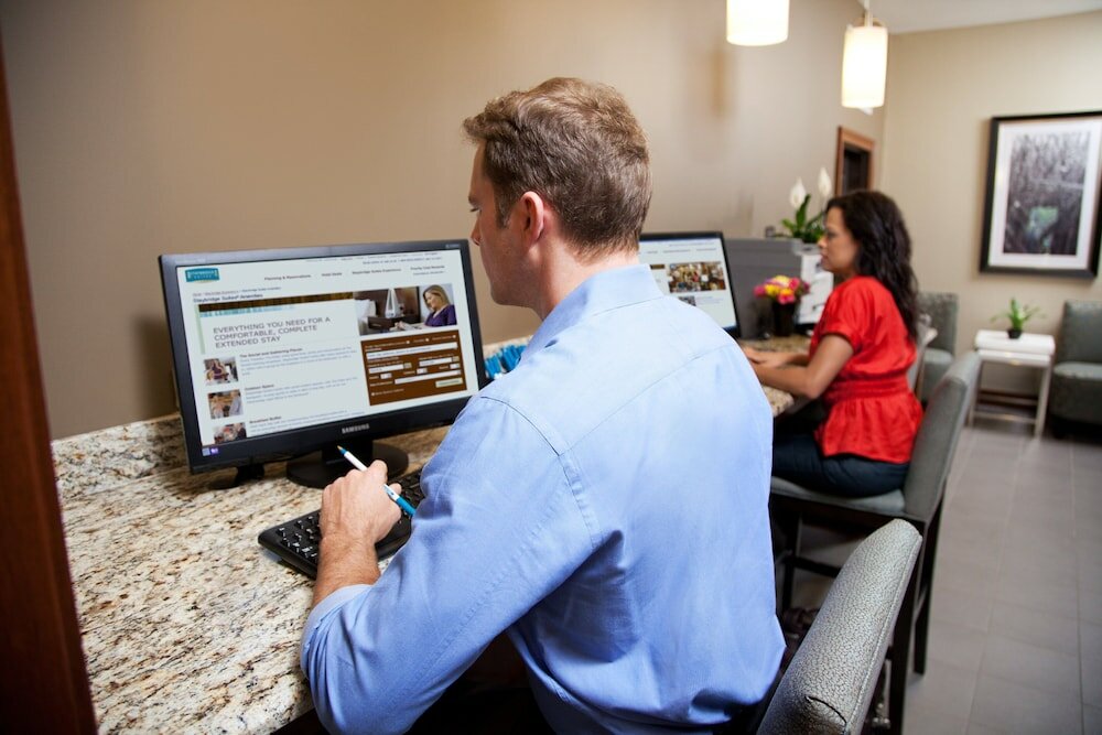 Фото Staybridge Suites Denton, an Ihg Hotel