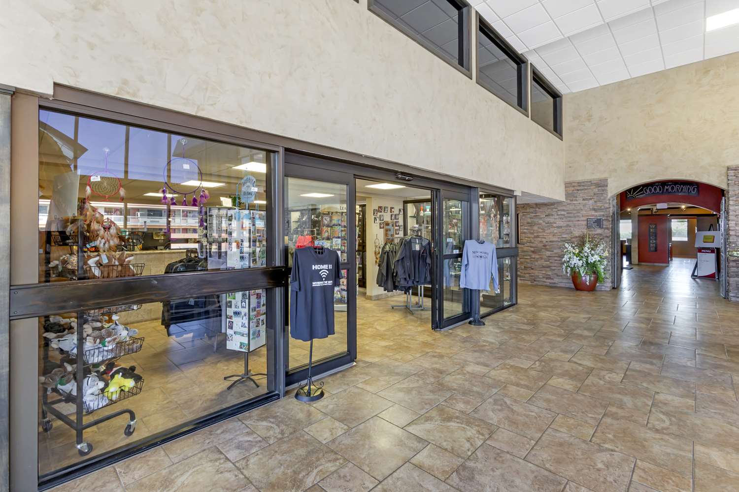 Фото Best Western Plus Raton Hotel