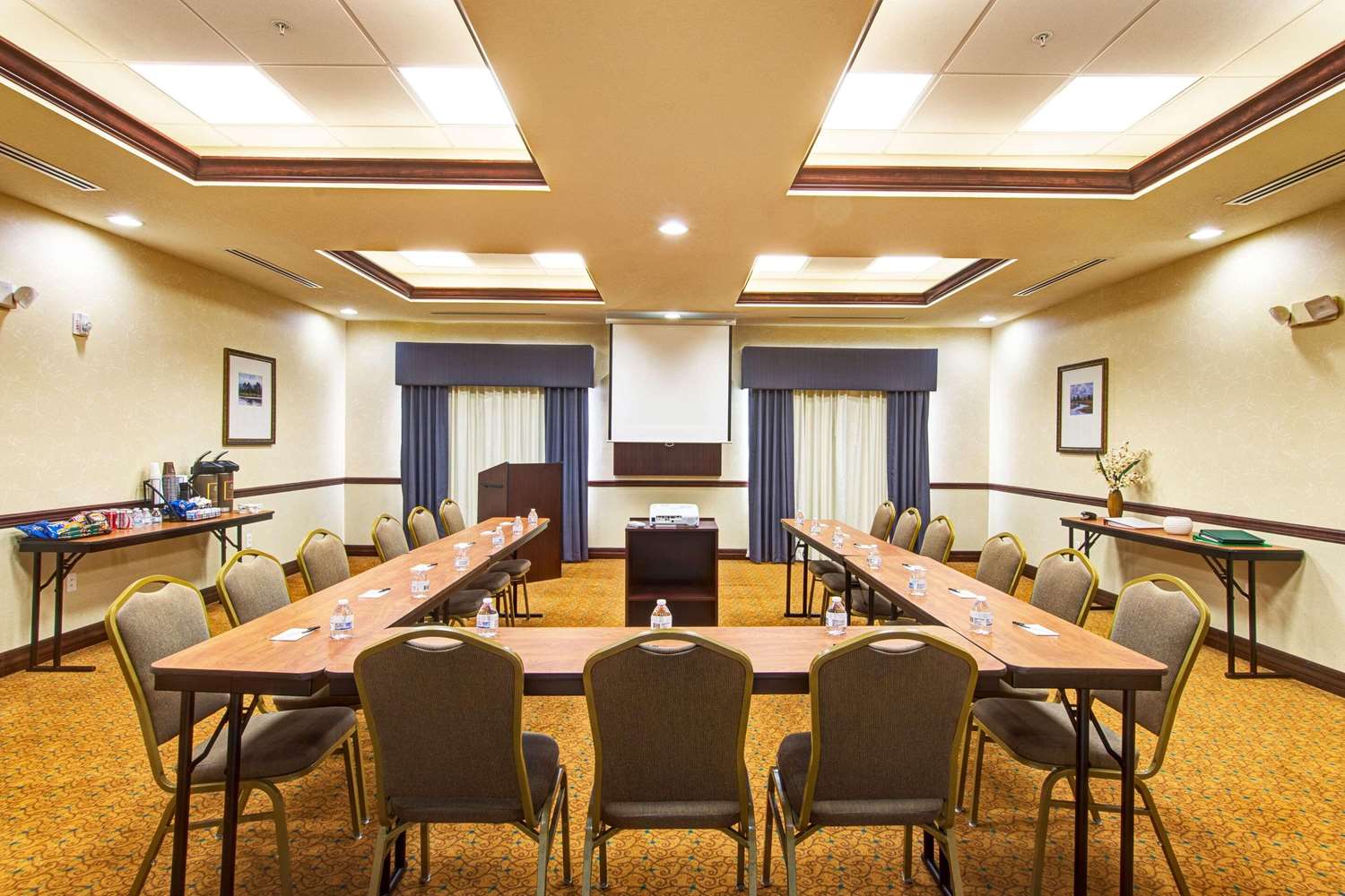 Фото Country Inn & Suites by Radisson, St. Petersburg - Clearwater, Fl