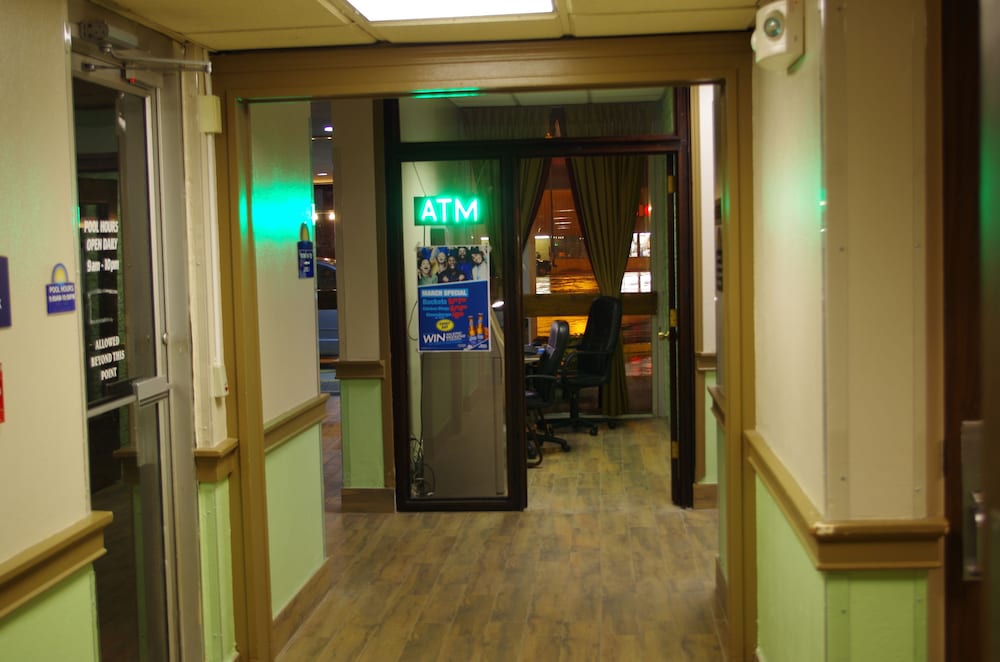 Фото Days Hotel & Conference Center by Wyndham Danville