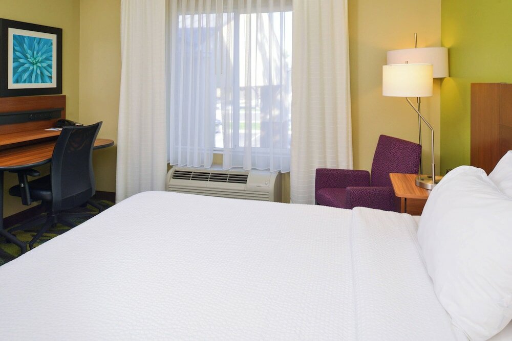 Фото Fairfield Inn by Marriott Salt Lake City Layton