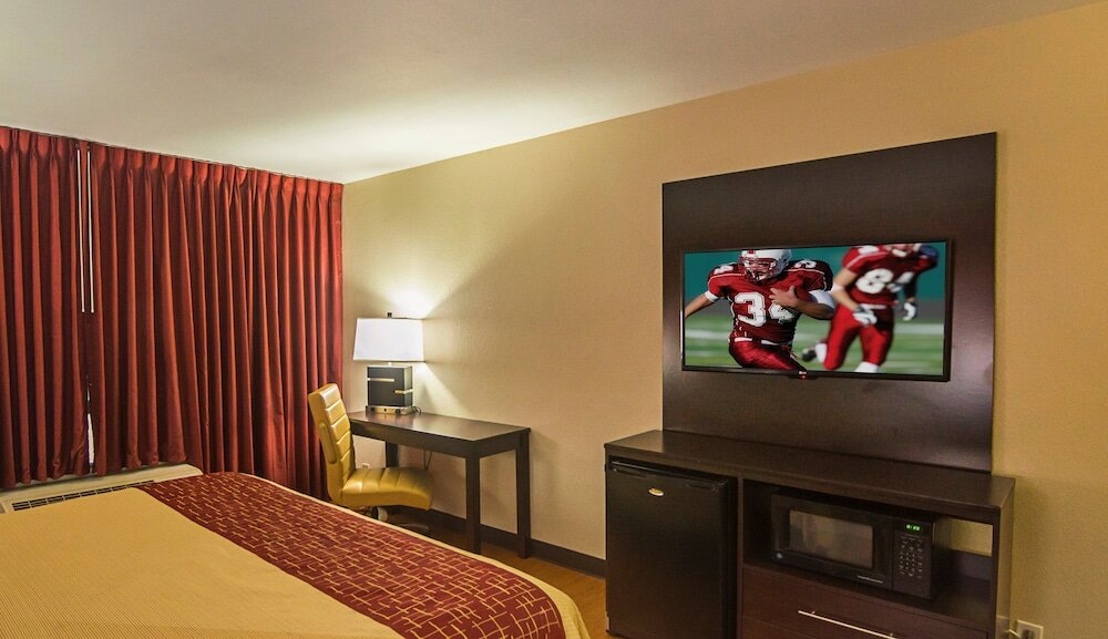 Фото Red Roof Inn & Conference Center Lubbock