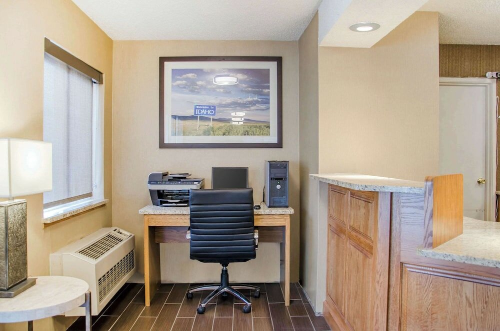 Фото Comfort Inn Idaho Falls