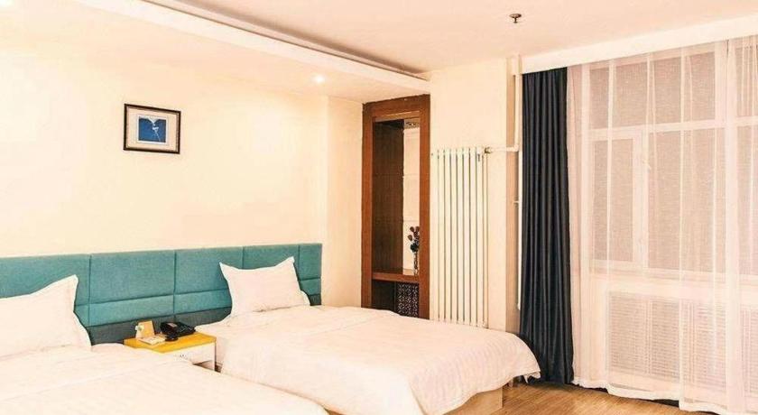 Фото 7 Days Inn Harbin Railway Station Zhanqian Square Branch