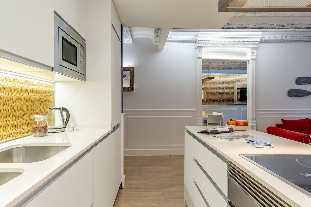 Фото Enjoybcn Colon Apartments