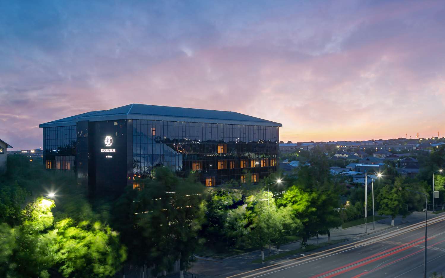 Фото DoubleTree by Hilton Shymkent