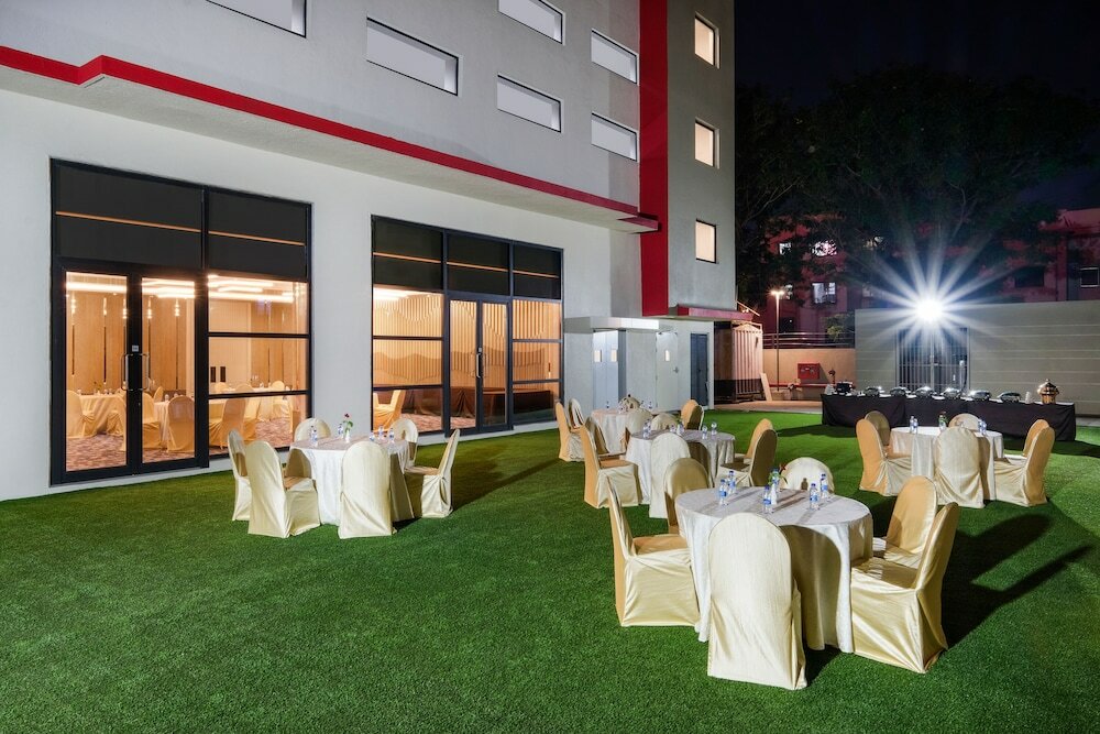 Фото 7 Apple Hotel Nashik