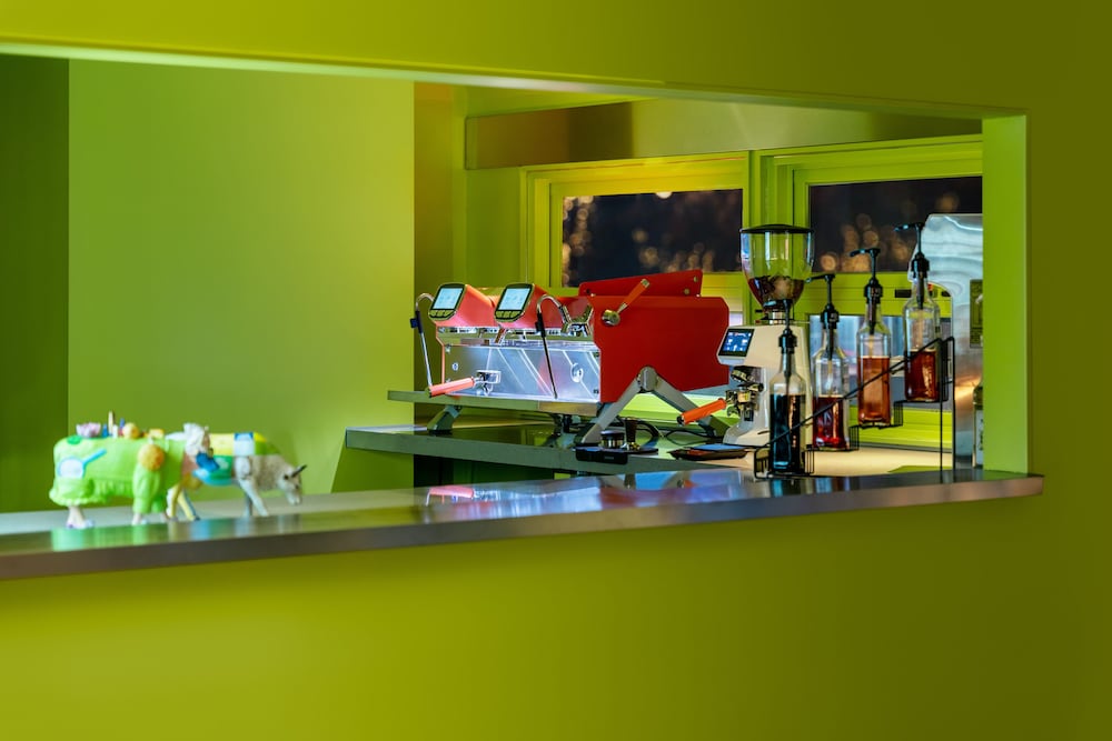 Фото Pagoda Hotel Shenzhen