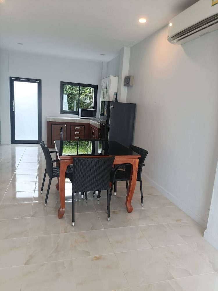 Фото March Samui