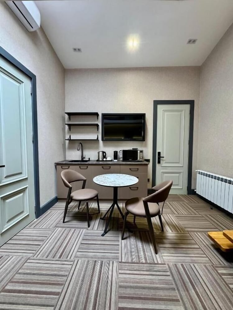 Фото Nizami Central Park Hotel