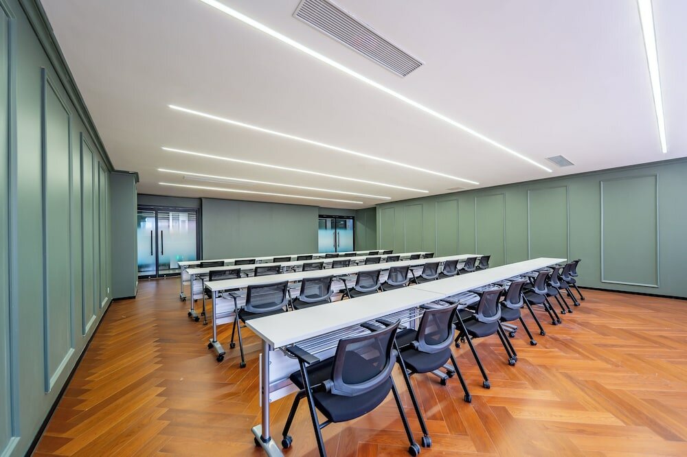 Фото Holiday Inn Express Nanjing Riverside