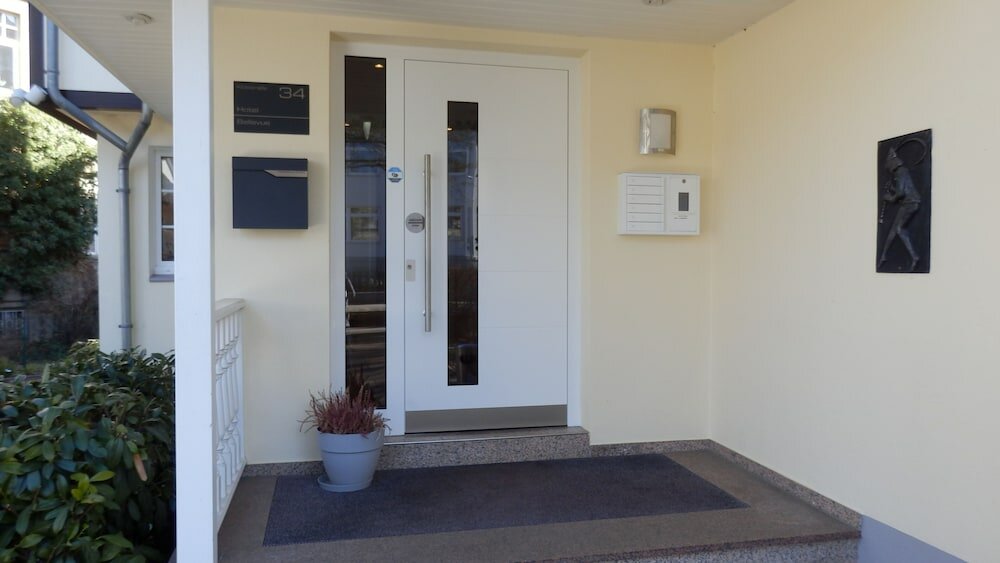 Фото Hotel Bellevue