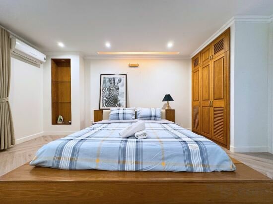 Apartments Charming Free Pool 2br 2ba 10 minutes to Airport, Ho Chi Minh, photo