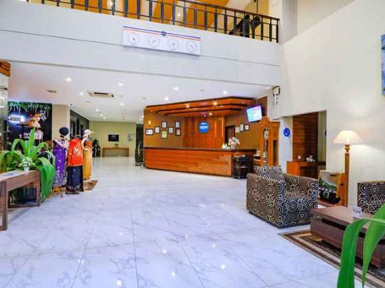 Фото Hotel Dafam Pekalongan