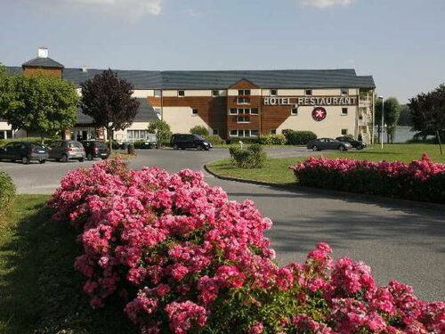Гостиница Hotel The Originals du Golf de l'Ailette Laon Sud в Суассоне