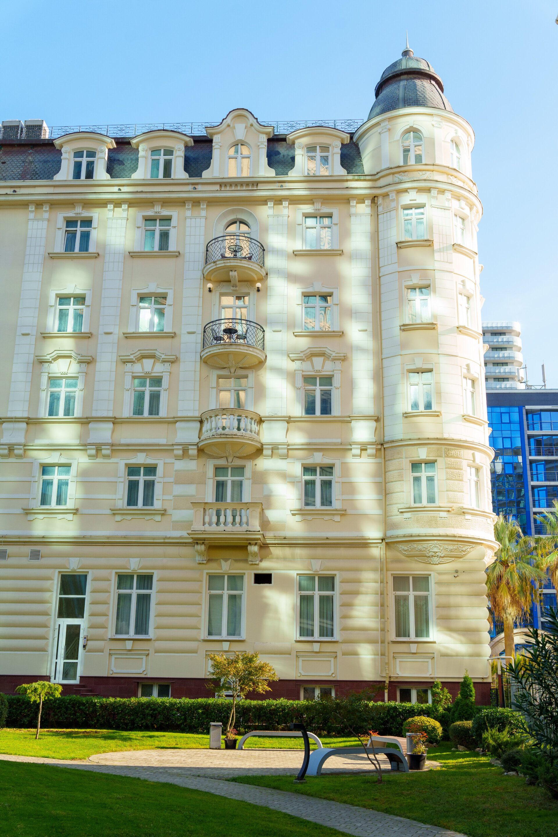 Фото отеля 2