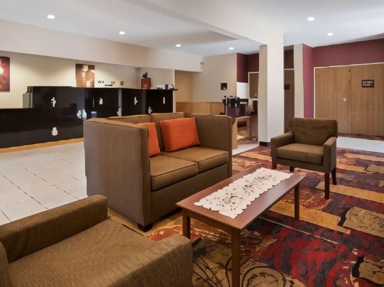 Фото Best Western Plaza Hotel Saugatuck