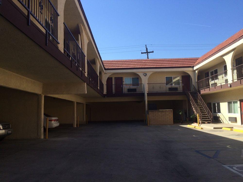 Фото Hyland Inn Long Beach