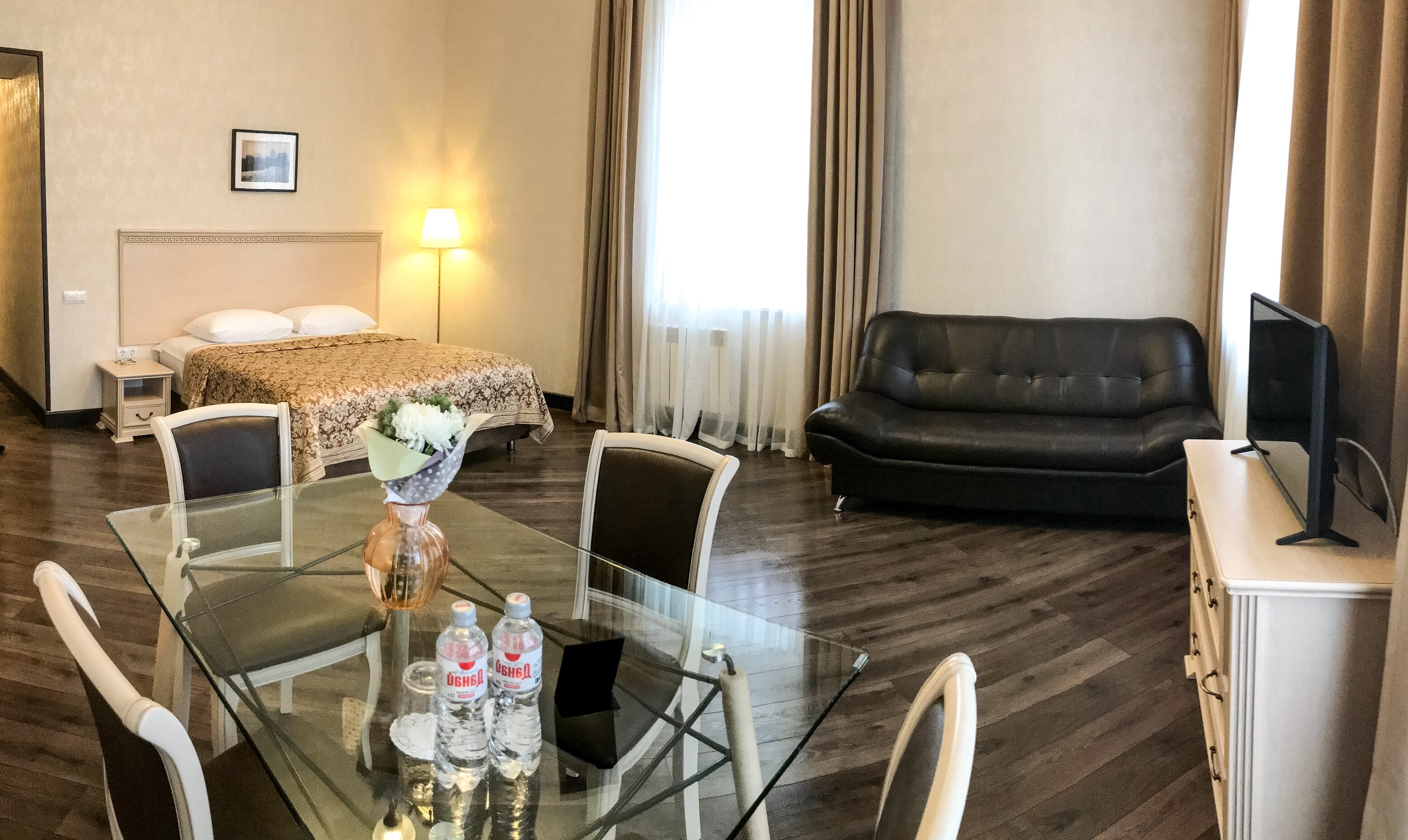 Фото отеля 3