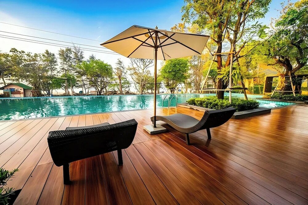 Фото Chatnipa Beach Resort by Morseng