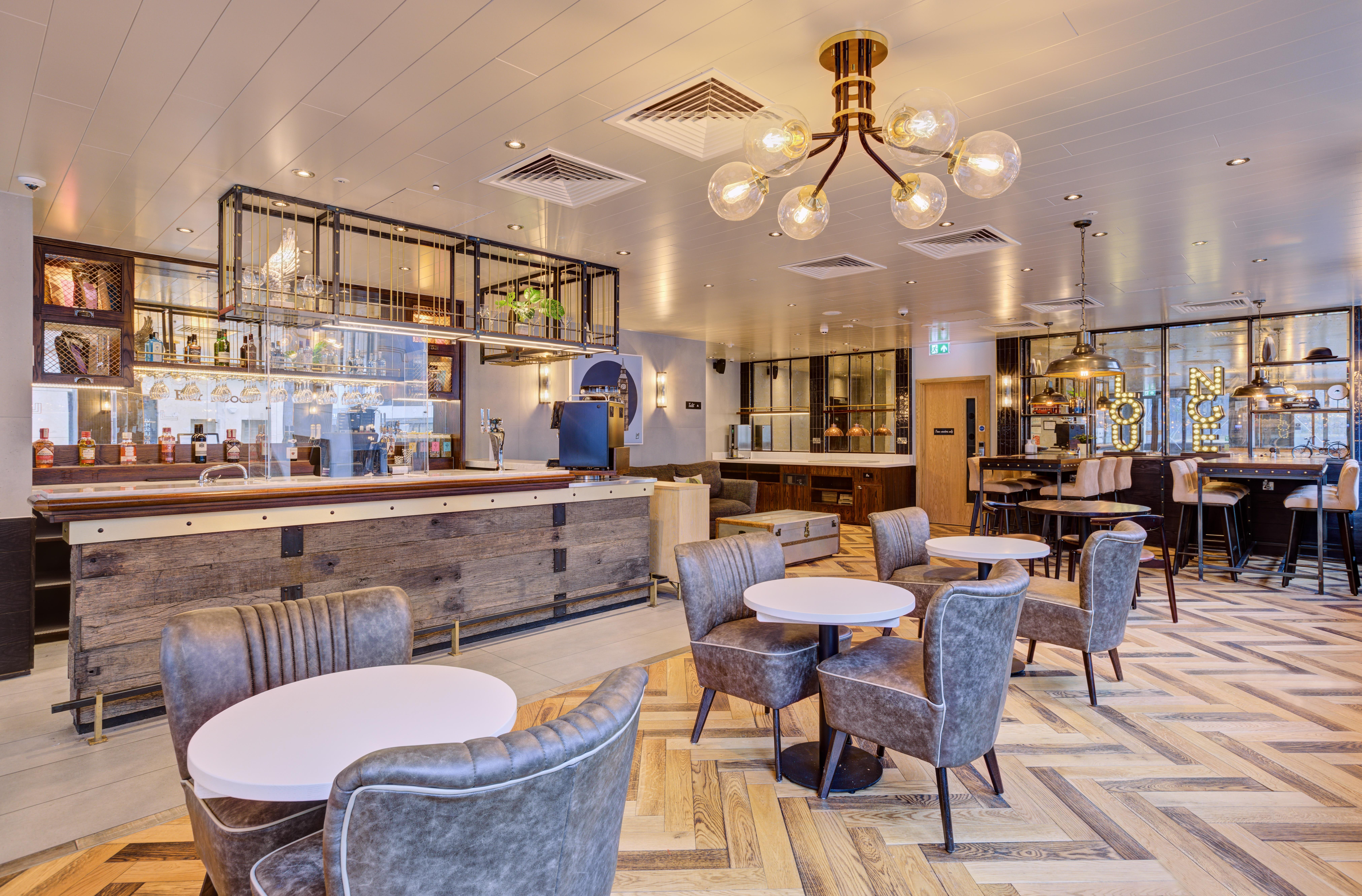 Фото London West Brompton