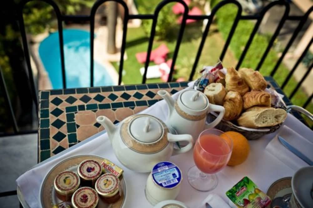 Фото Sun Riviera Hotel