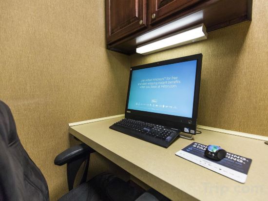 Фото Hampton Inn Bismarck