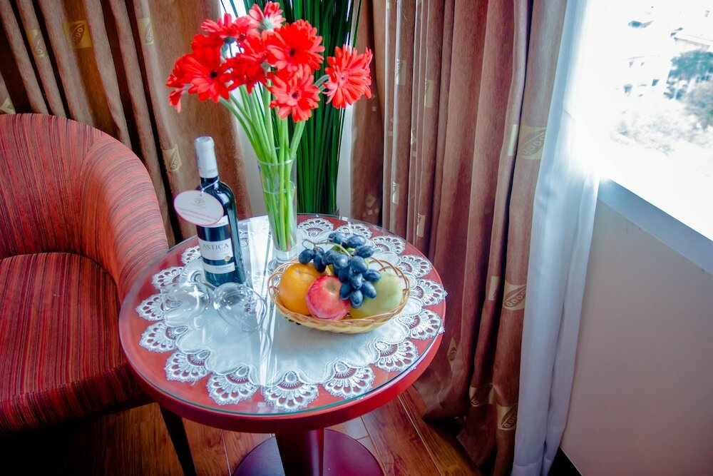 Фото Kin Hotel Thi Sach