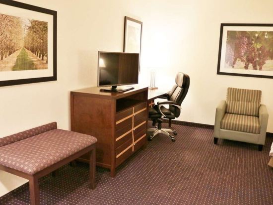 Фото Hampton Inn & Suites Modesto-Salida