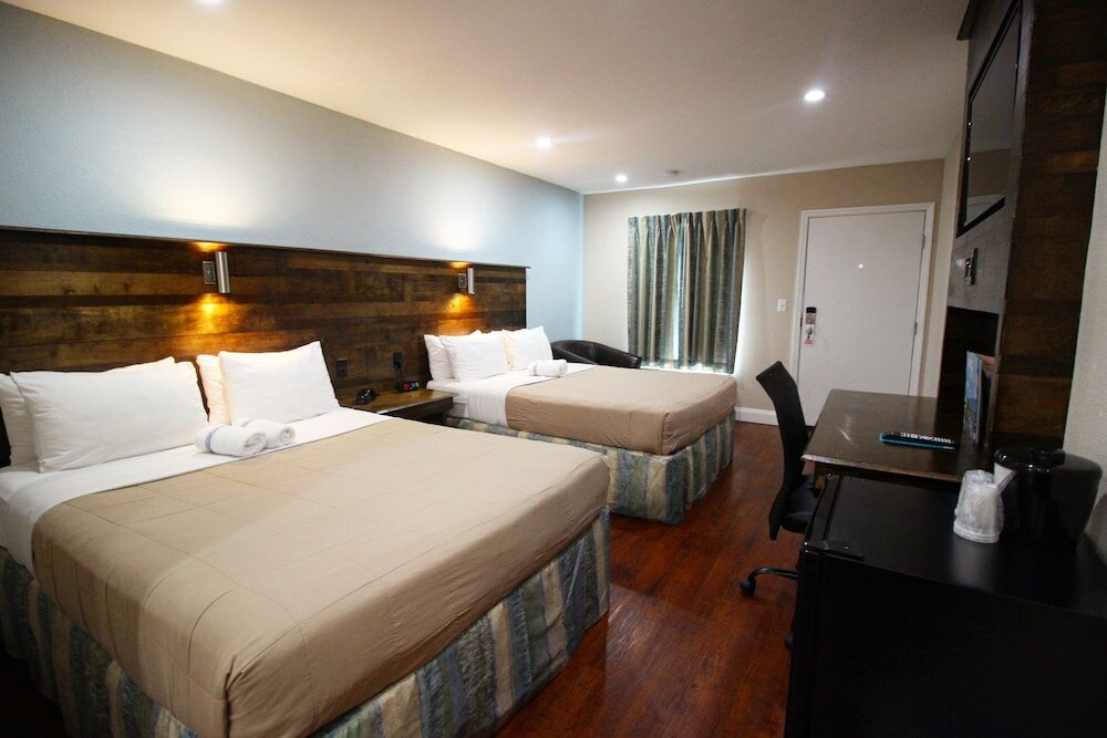 Фото Southern Oaks Inn