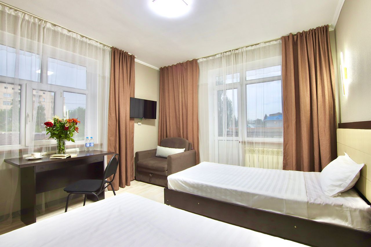 Фото отеля 2