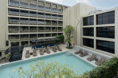 Гостиница Centara Life Hotel Bangkok Phra Nakhon в Бангкоке