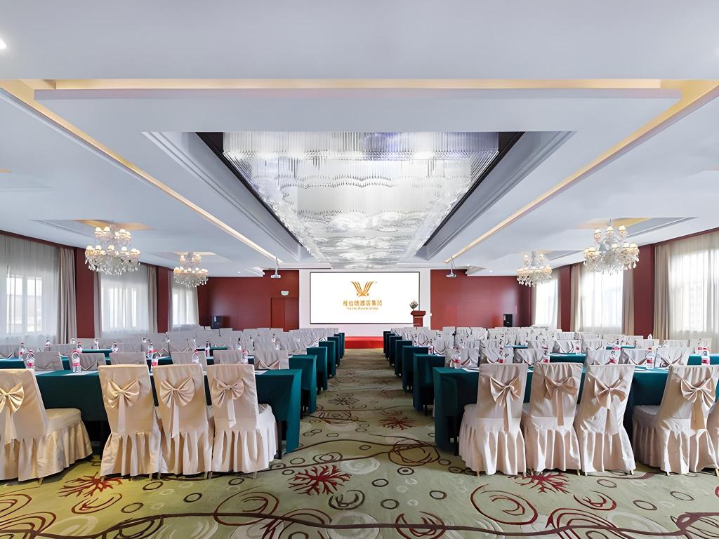 Фото Vienna Classic Hotel Hangzhou Linan