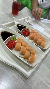 Суши Таун (Akhmata Kadyrova Avenue, 37), sushi bar