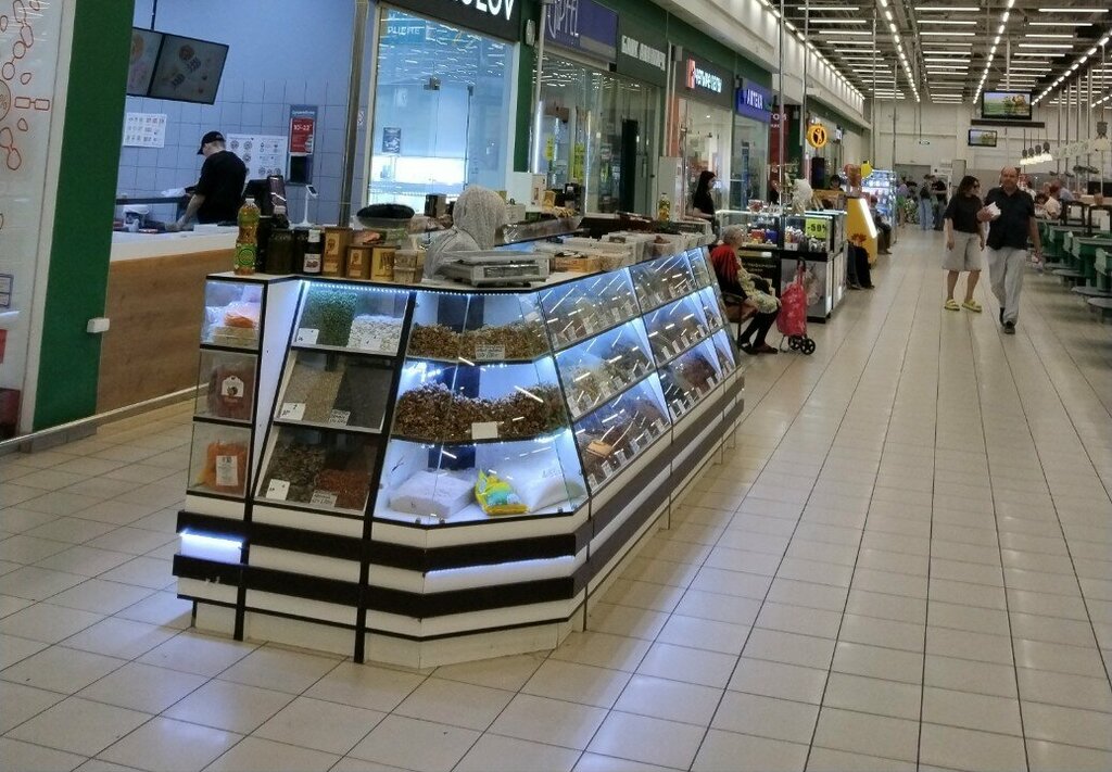 Nuts, snacks, dried fruits Орехи и сухофрукты, Krasnodar, photo