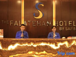 Гостиница The Falatehan Hotel