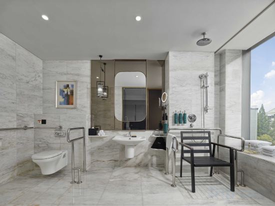 Фото Hilton Shanghai Hongqiao