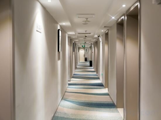 Фото Homeinn Hotel