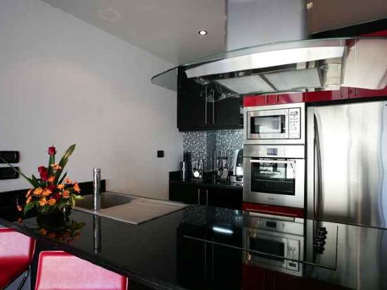 Фото Absolute Bangla Suites