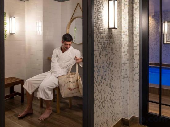 Фото Hôtel Les Matins de Paris & SPA