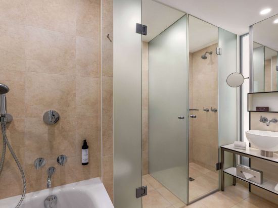 Фото Vienna House by Wyndham Andel's Prague