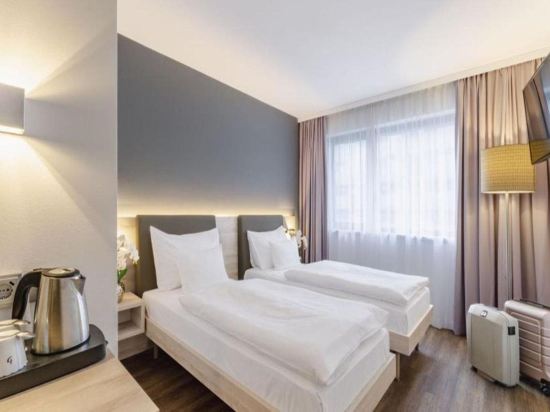 Фото Plaza Inn Wien Gasometer